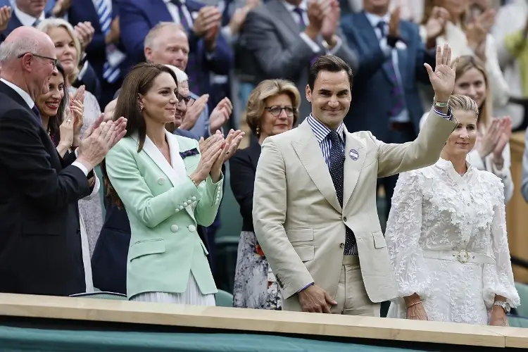Un tibio homenaje para Federer en Wimbledon