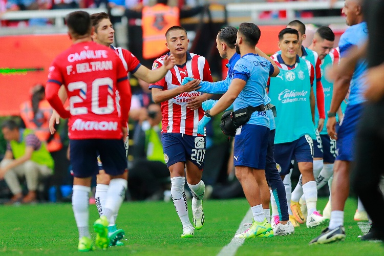 Chivas impone autoridad ante San Luis