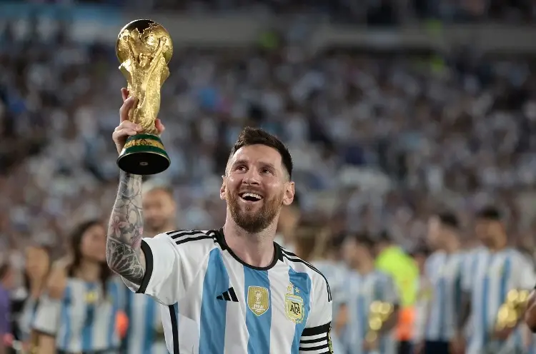 Playera de Messi de la final del Mundial, ya está en el museo