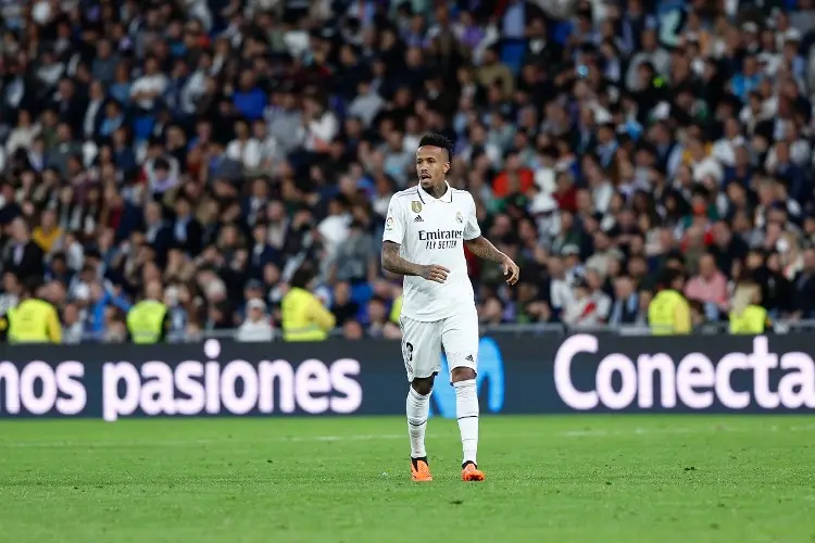 También hubo insultos racistas para Militao en Mestalla