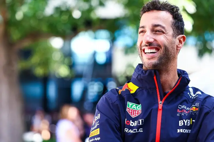 Daniel Ricciardo regresa como piloto lo que resta de la temporada