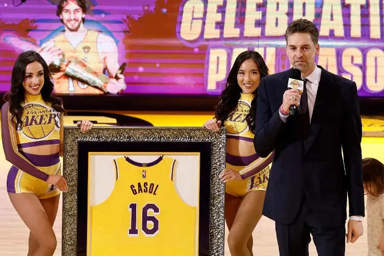 Pau Gasol será inducido en el Salón de la Fama por Kareem Abdul-Jabar