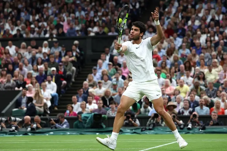 Alcaraz se mete a la Final y va contra Djokovic en Wimbledon