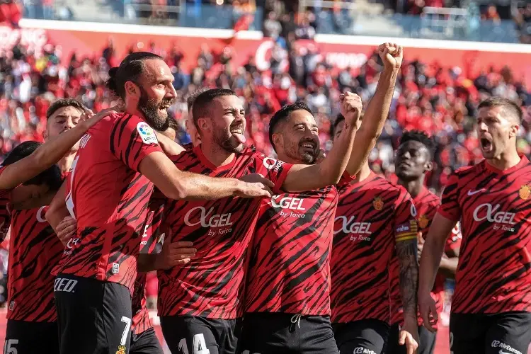 Javier Aguirre y Mallorca inician su pretemporada con un triunfo