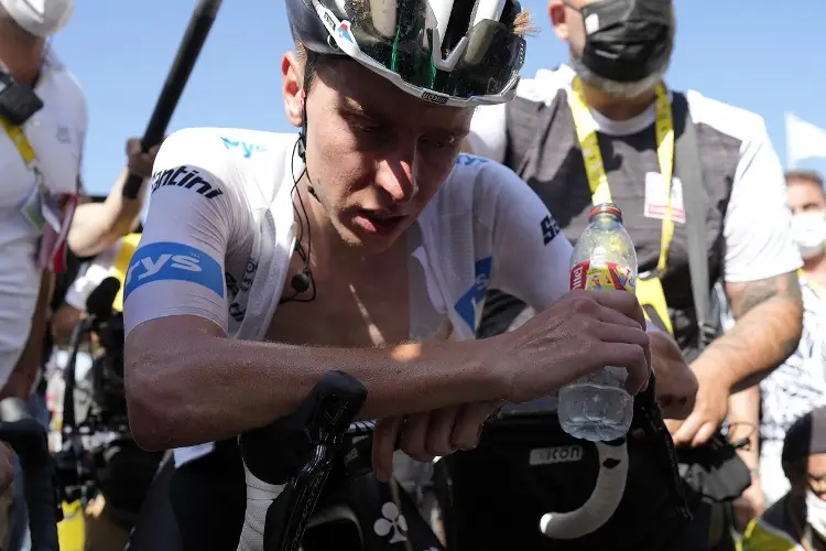 Pogacar, la caída de un coloso en el Tour de Francia