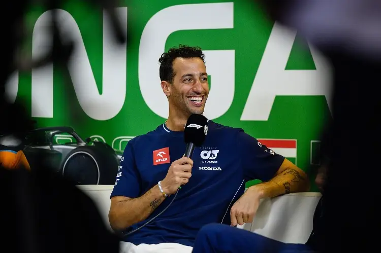 Daniel Ricciardo emocionado por volver a las pistas