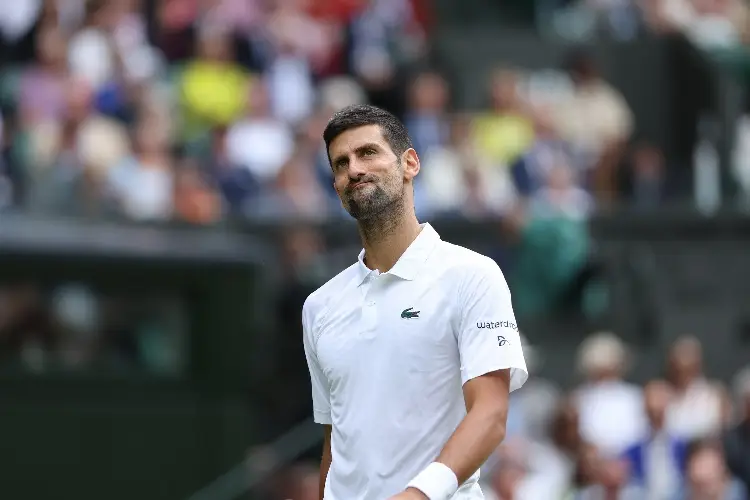 Novak Djokovic se baja del Abierto de Canadá