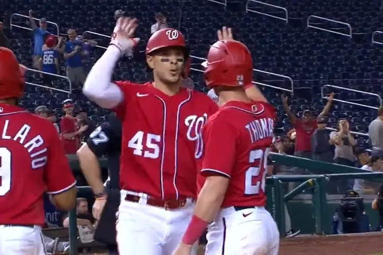MLB: Mexicano Joey Meneses destaca en triunfo de los Nationals 