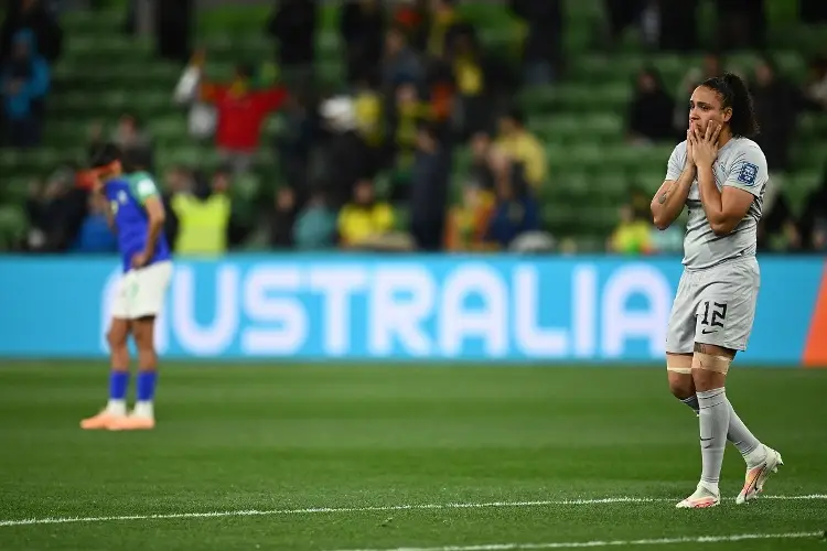 Mundial de las sorpresas: dos favoritas eliminadas y una debutante a octavos