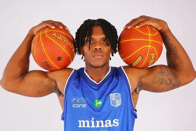 Estrella de Bahamas llega a los Halcones Rojos de Veracruz