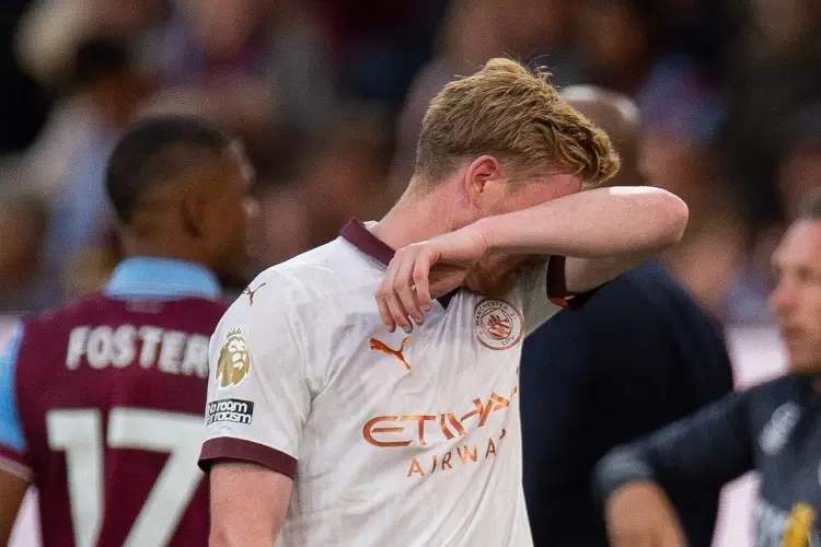 De Bruyne se lesiona en el primer juego de la Premier League