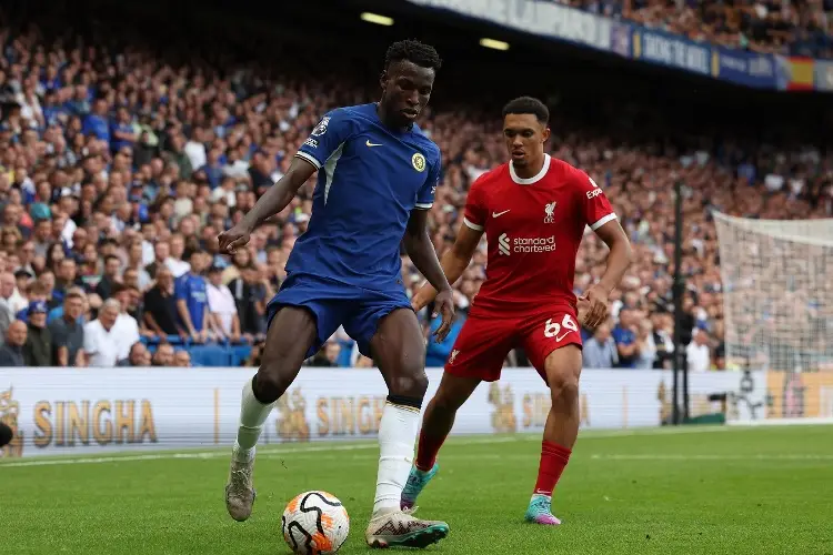 Chelsea y Liverpool reparten puntos en el arranque de la Premier
