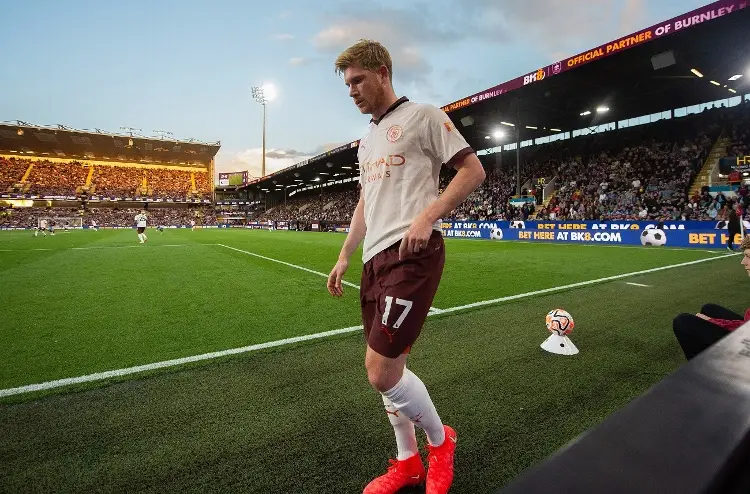 De Bruyne al quirófano y se perdería la mitad de la temporada