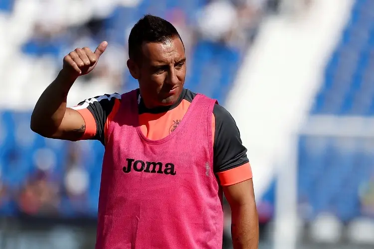 Santi Cazorla sigue jugando y ahora lo hará en el Real Oviedo