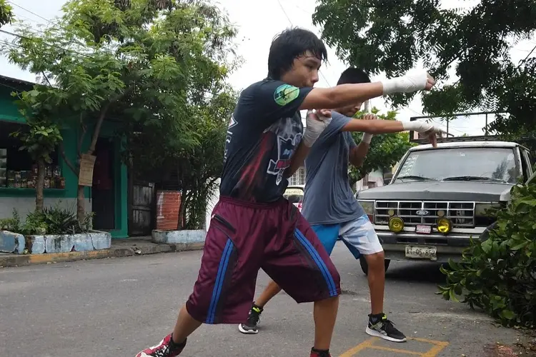 Ángeles del Box, afinan los puños