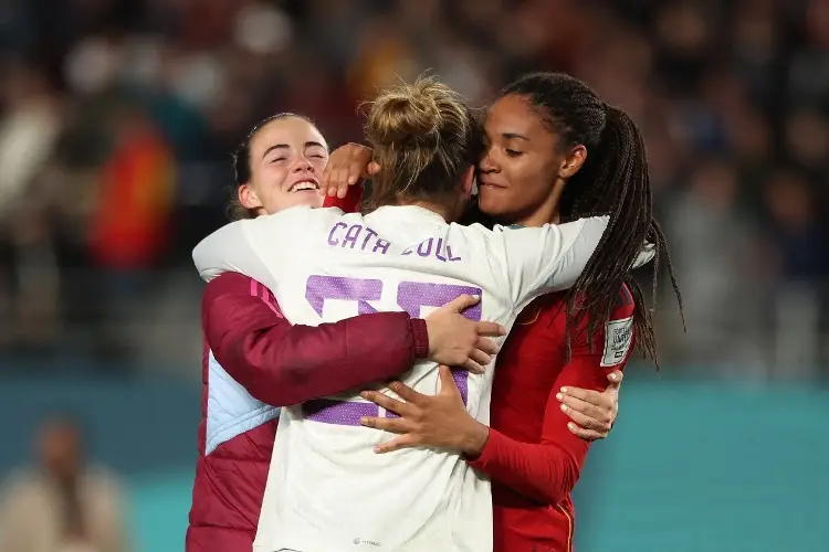 España e Inglaterra juegan la Final del Mundial Femenil