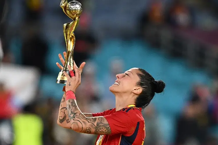 Jenni Hermoso, la futbolista del Pachuca que se convirtió en campeona del mundo