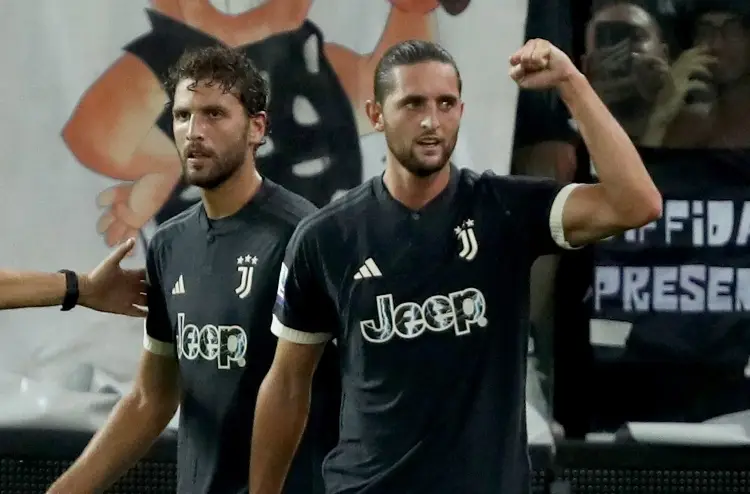 Juventus inicia el torneo con goleada