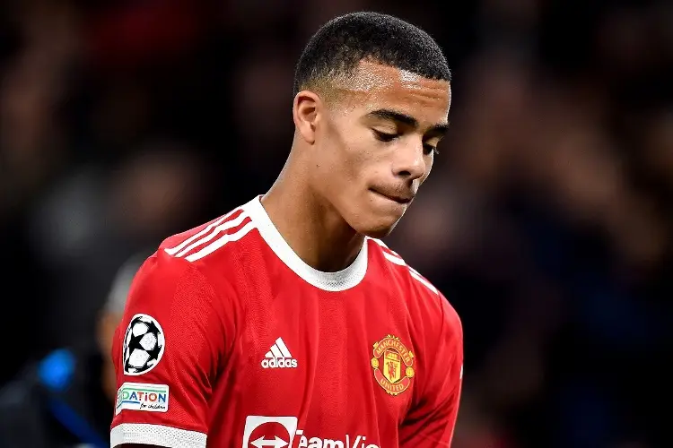 Se va del Manchester United tras ser investigado por abuso sexual