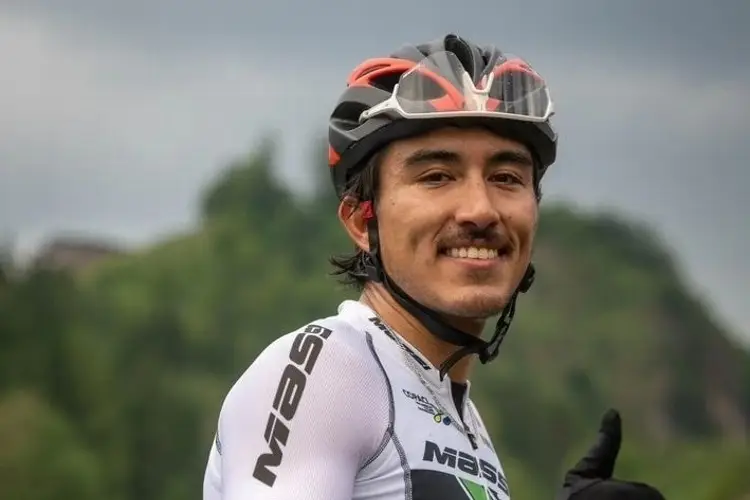 Mexicano termina entre los diez primeros en Mundial de Ciclismo de Montaña