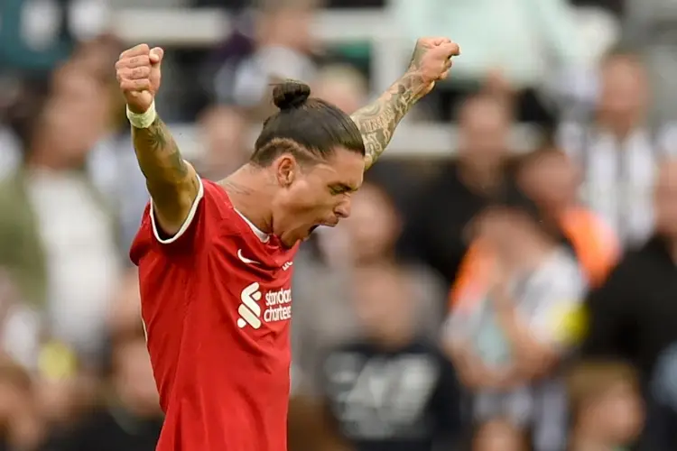 Darwin Núñez comanda remontada de Liverpool vs Newcastle 