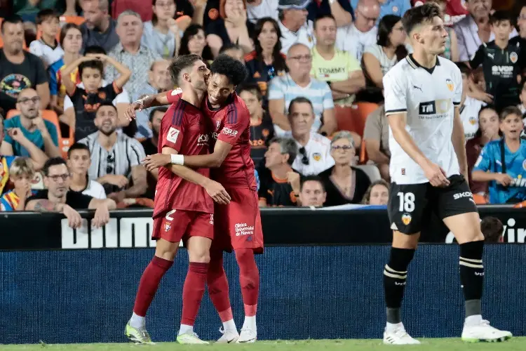 Osasuna acaba con el Valencia en el último minuto