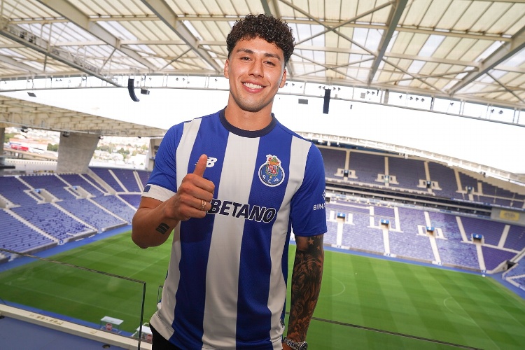 Oficial: Jorge Sánchez llega al Porto (VIDEO)