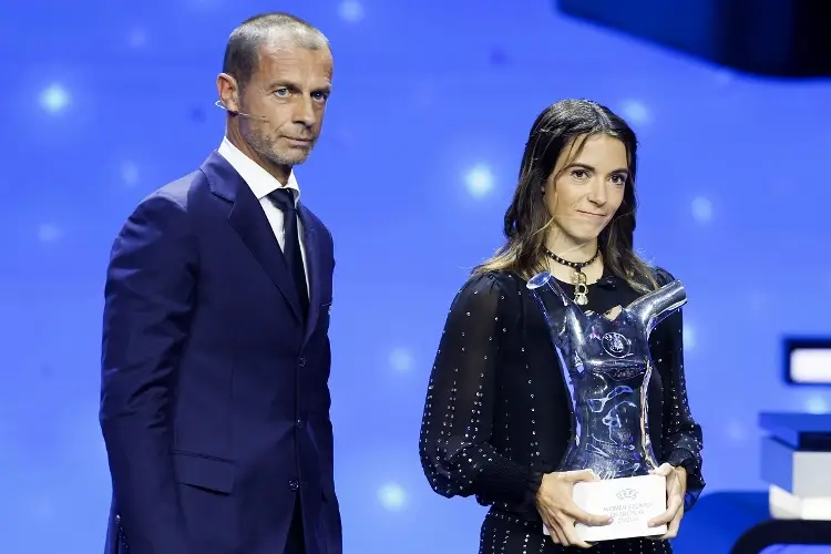 La mejor jugadora de la UEFA, levanta la voz a favor de Jenni Hermoso