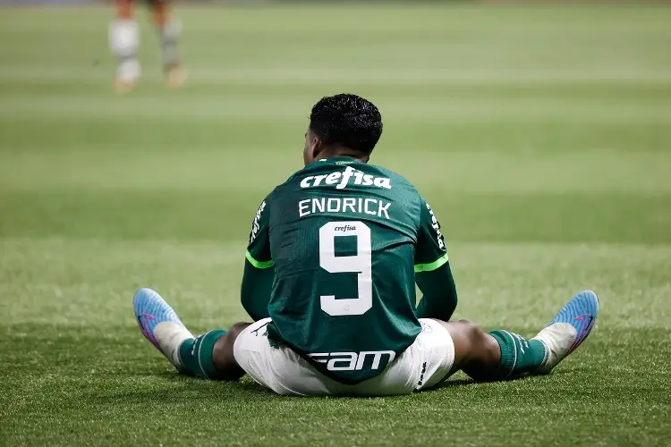 Más de 40% de los futbolistas en Brasil, han sufrido racismo