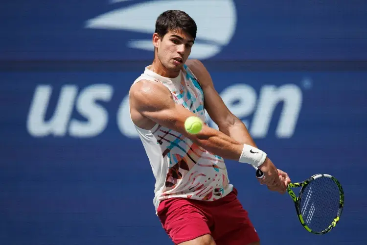Alcaraz se instala en los octavos de final del US Open