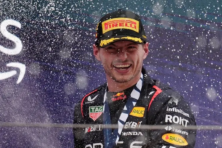 ¡Otra vez! Verstappen se enfila al tricampeonato tras ganar en Italia