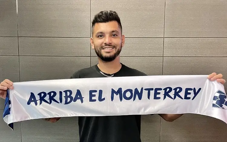 El 'Tecatito' ya está en Monterrey