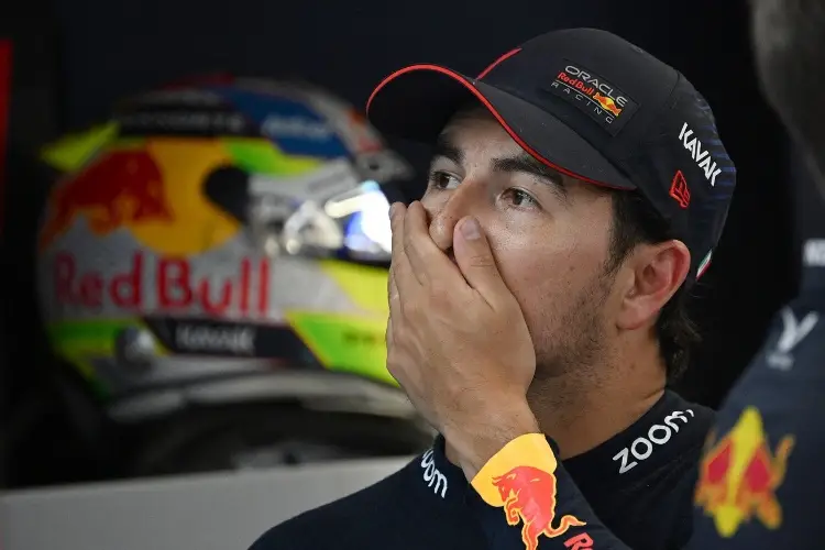 'Checo' Pérez revela que tuvo 'problemas' con su auto en Japón
