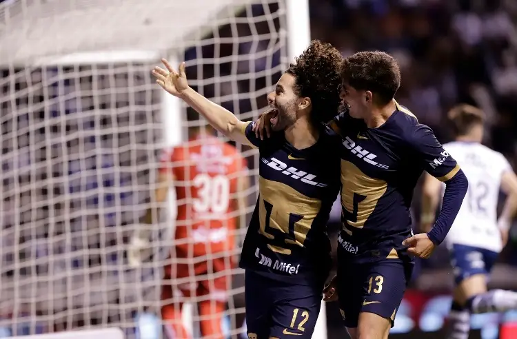 'Chino' Huerta se viste de héroe y le da el triunfo a Pumas 