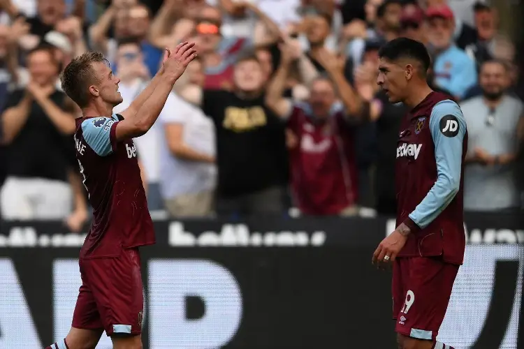 Edson Álvarez y West Ham vuelven al camino del triunfo 