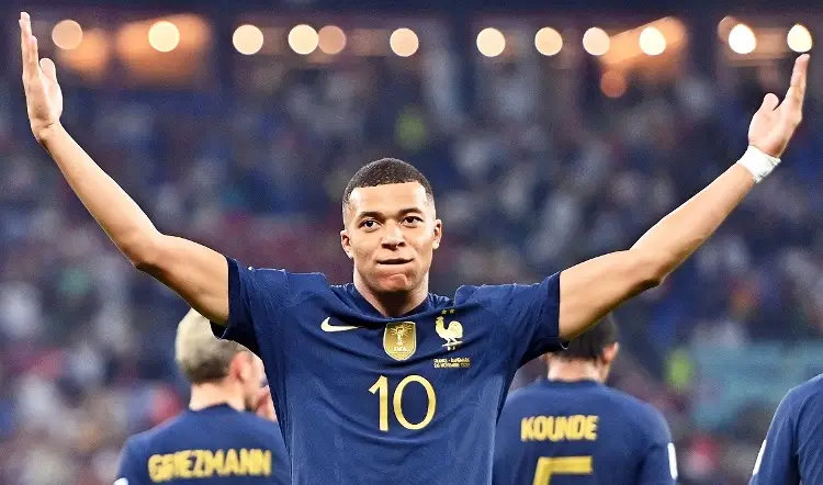 Mbappé busca igualar a Platini