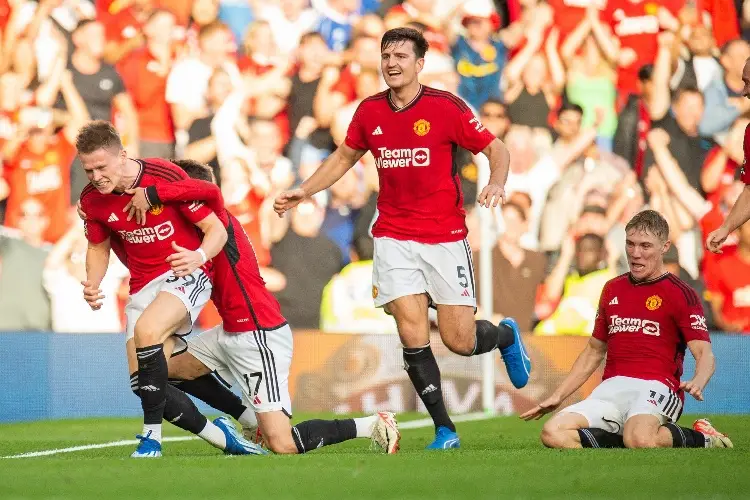 El espíritu de Charlton impulsa al Manchester United