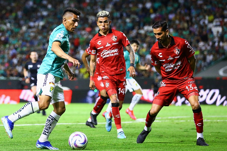 León y Atlas empatan en un duelo pendiente