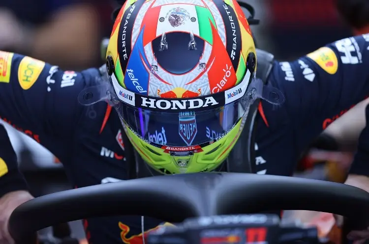 El espectacular casco del 'Checo' Pérez para el GP de México (FOTOS)