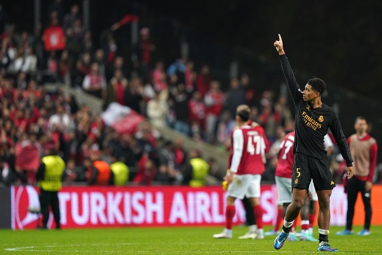 Real Madrid busca pase a los octavos de la Champions League