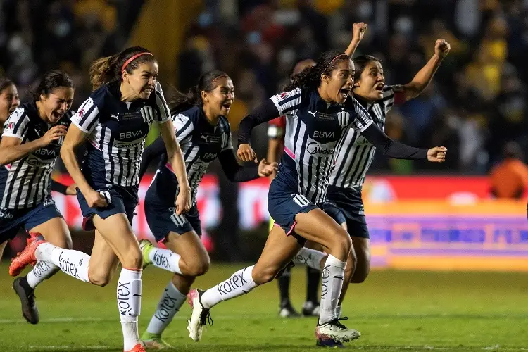 Con gol olímpico, Rayadas vence a Tijuana en la Liguilla Femenil (VIDEO)