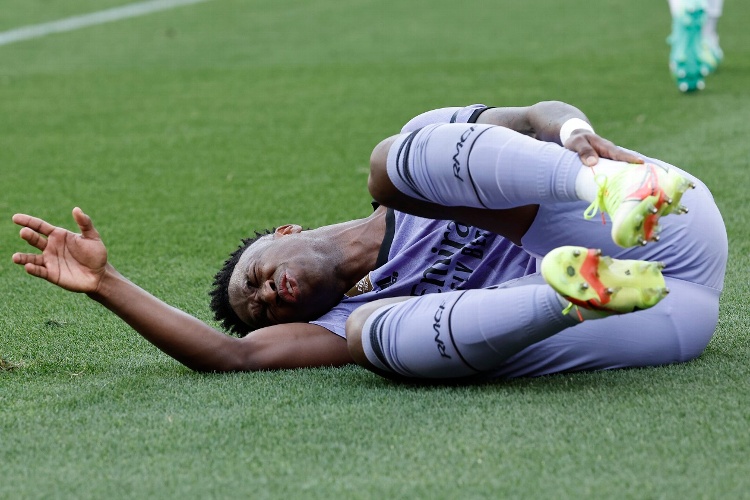 Vinicius se pierde lo que resta del año por rotura en la pierna 