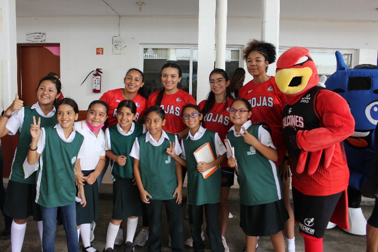 Halcones Rojos llegó a más de 15 colegios de Veracruz