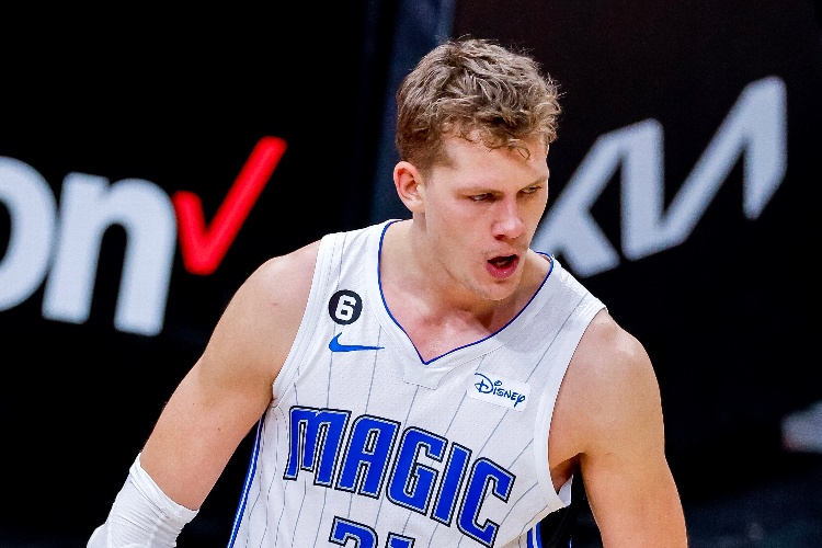 NBA: Magic arrolla a los Celtics