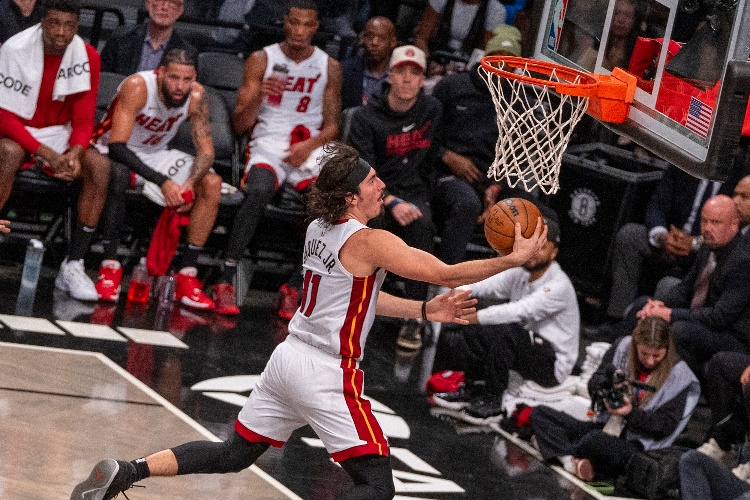 Mexicano Jaime Jáquez sigue destacando en la NBA