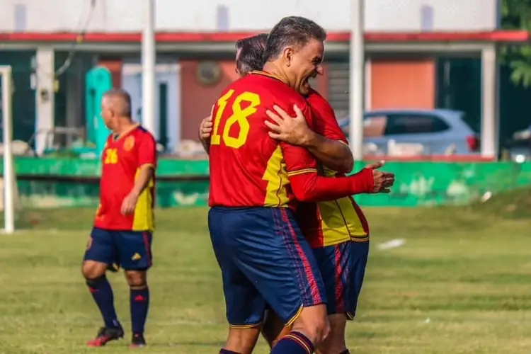 ¡El España es campeón de Campeones de la Liga Oropeza de Veteranos!