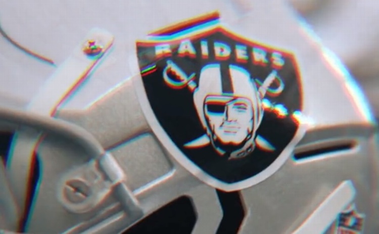 Raiders despide a dos jugadores, por arresto y mal rendimiento