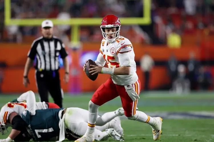 Mahomes se estrella en Lambeau Field