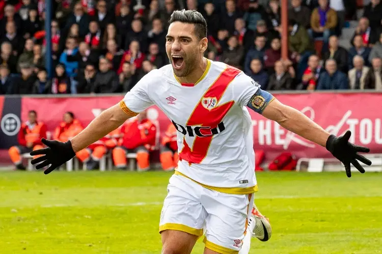 Falcao vuelve a anotar y el Rayo gana en la Copa