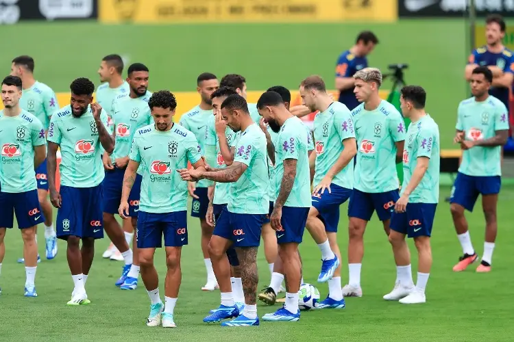 Selección de Brasil cierra el año sin Presidente y sin entrenador